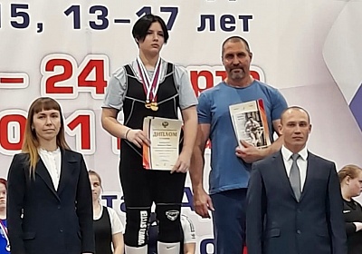 Владимирская тяжелоатлетка установила шесть рекордов России