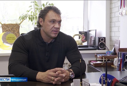 Юристы волонтерского центра «Единой России» помогают предпринимателям