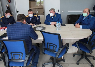 Во Владимирской области разбираются с жалобами работников «Волгобаса» 