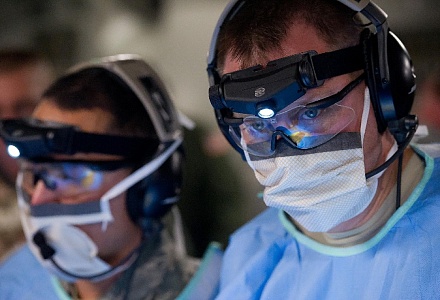 Для отличившихся в борьбе с коронавирусом медиков учредят награды