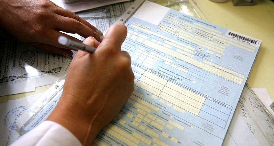 Больничный из-за карантина по коронавирусу оплачивается как обычный