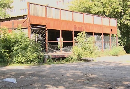 Жители Владимира пожаловались на опасные заброшенные здания